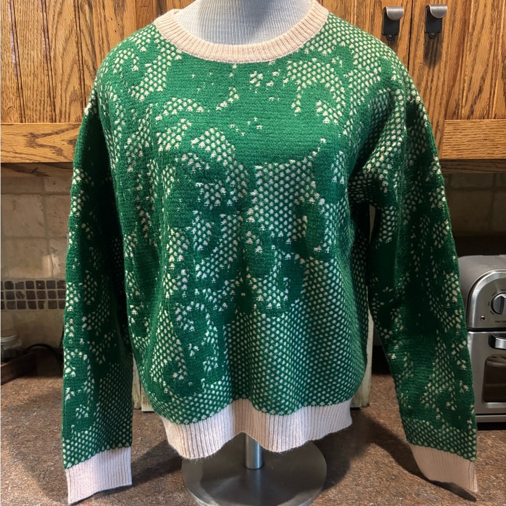 💜Elegant Green and tan Women's Crew Neck Sweater